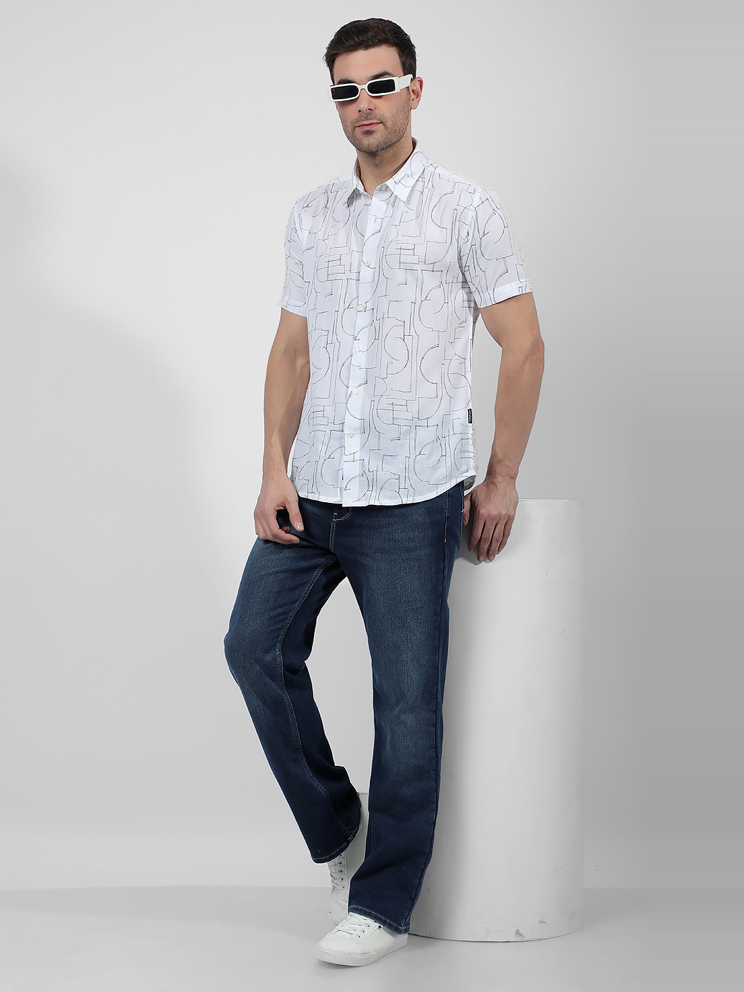 Numero Uno Men Faded Blue Jeans